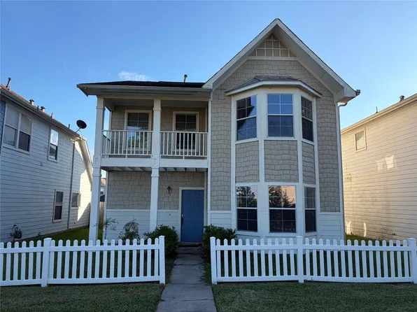 10808 S Lake Mist Ln, Willis, TX 77318