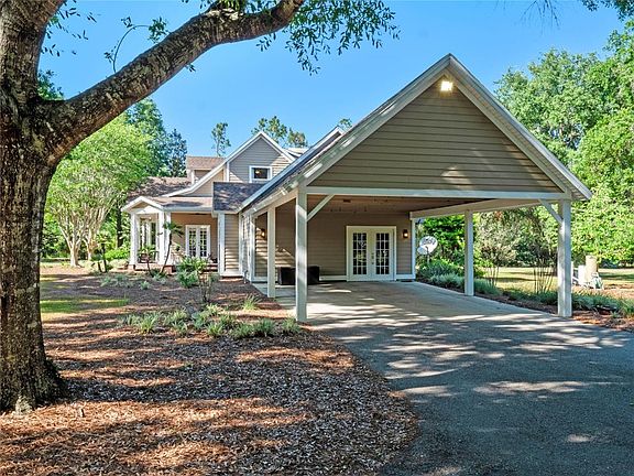 5th image of 6037 Lake Erie Rd