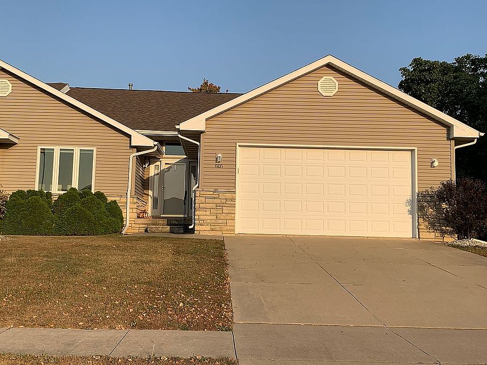 Front view 805 Kaitlynn Av