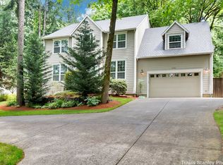 13366 Boones Ferry Rd, Lake Oswego, OR 97035