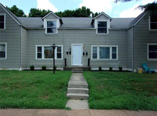 1000 Jackson St #4, Saint Charles, MO 63301