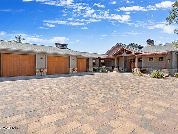 3rd image of 11975 W Six Shooter Rd #R