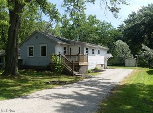6069 Hyde St, Mentor, OH 44060
