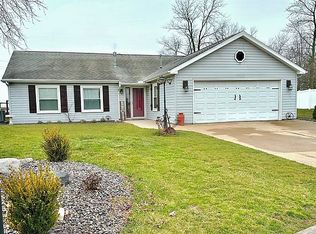 10 Boon Ct, Danvers, IL 61732