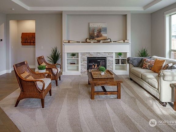 5th image of 2036 142nd Street Ct S