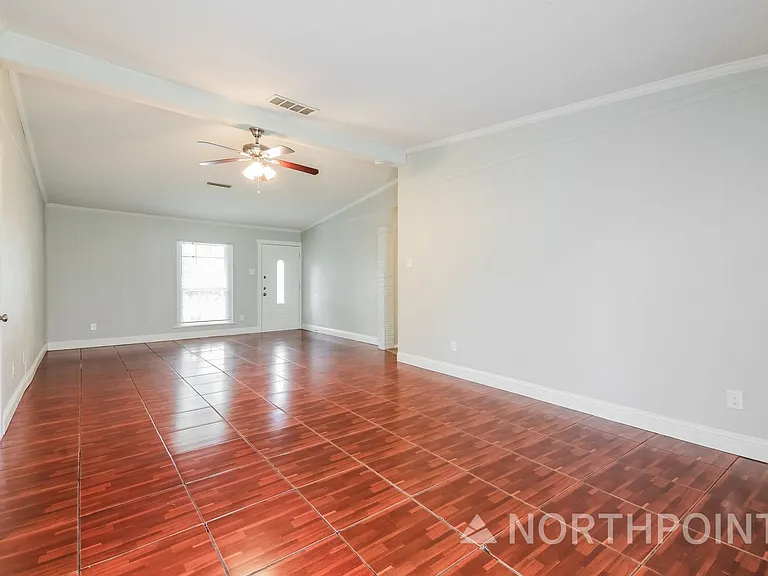 2722 Spiceberry Ln — Photo 7