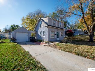 6305 Spaulding St, Omaha, NE 68104