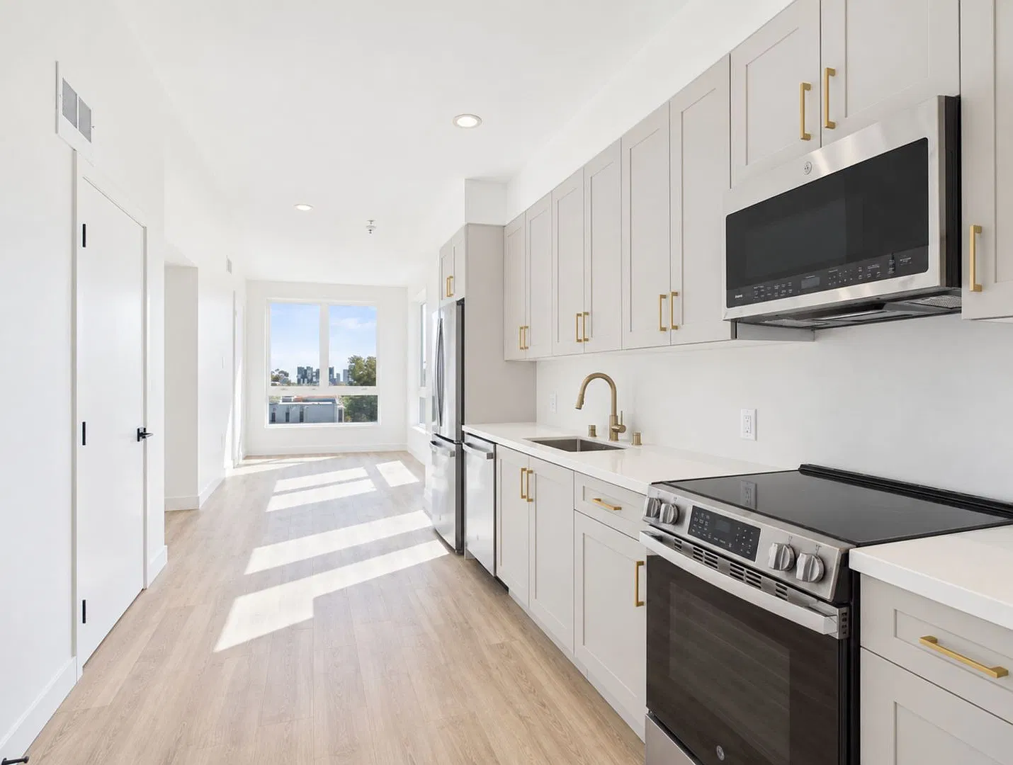 Private Two Bed Two Bath - Located in the Heart of Bankers Hill... — Photo 1