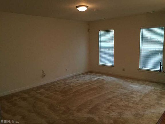 4th image of 4516 Willow Croft Dr