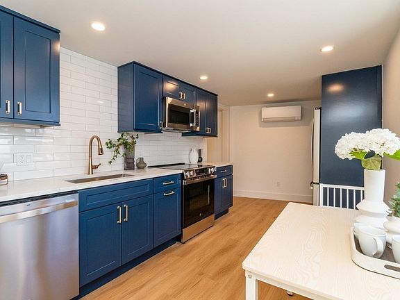 3rd image of 30 Columbus Ave #4
