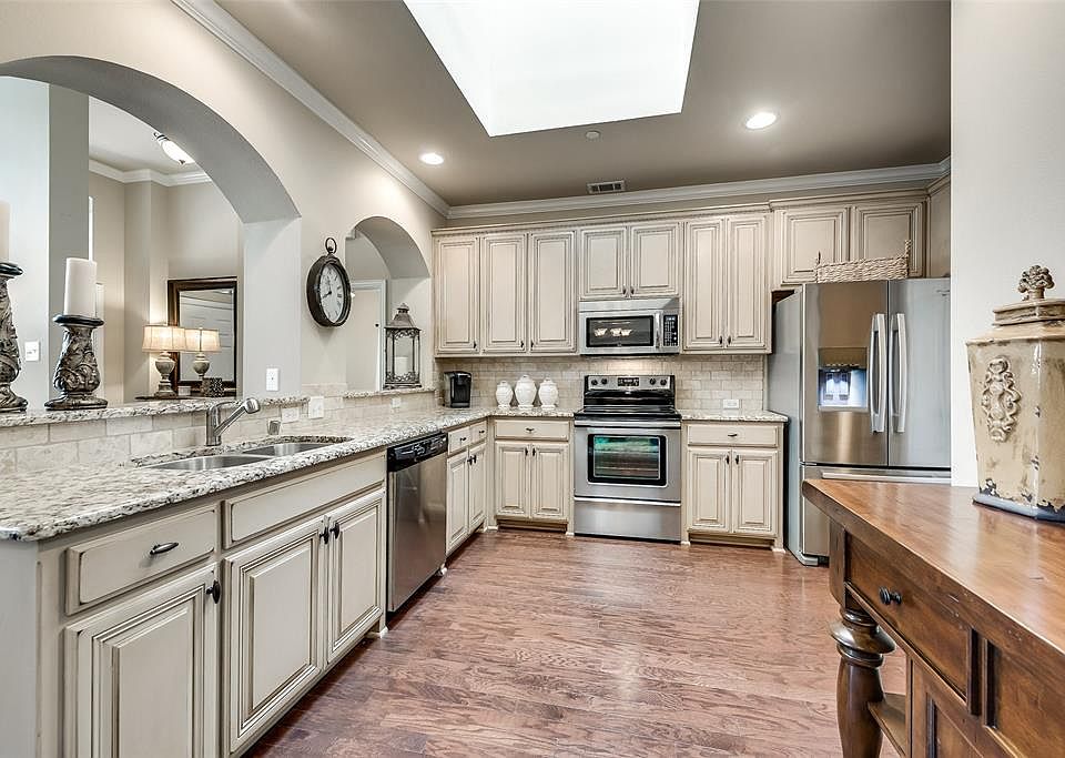 1st image of 3075 Willow Grove Blvd APT 1604