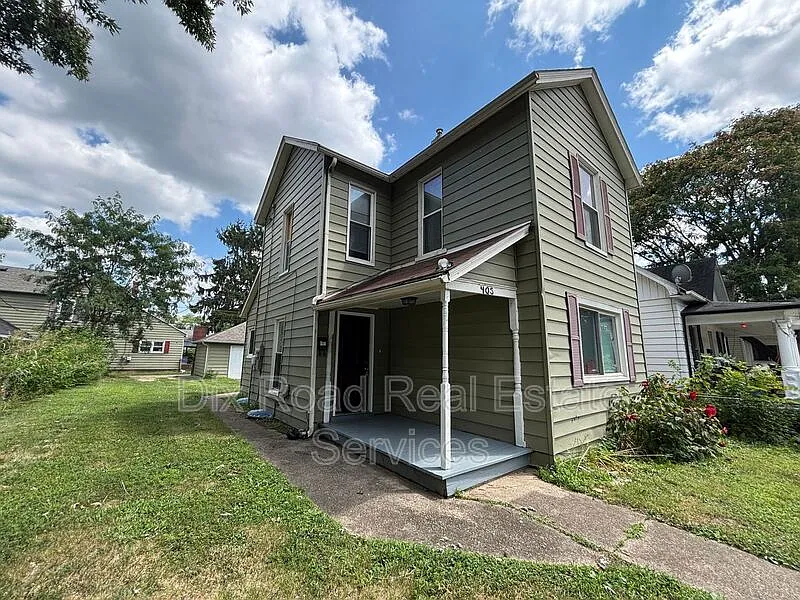 3 bed, 2.0 bath, 1096 sqft, $1,250 — Photo 3