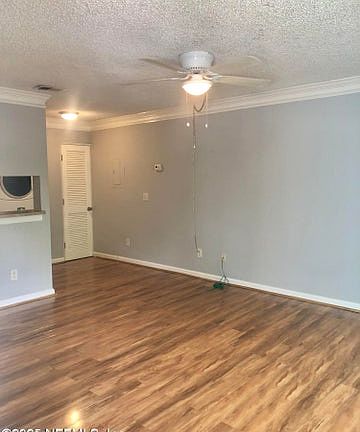 3rd image of 100 Fairway Park Blvd Unit 103