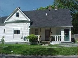2nd image of 110 E Goodall St APT 3