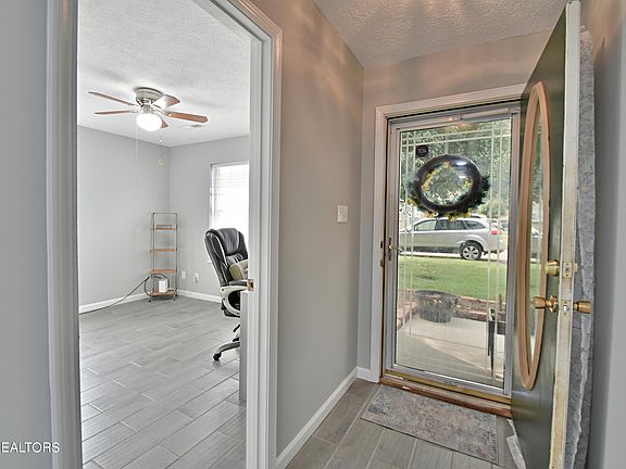 3rd image of 6522 Bakersfield Way