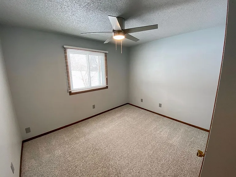 Aplin Duplex (4025/4027) — Photo 14