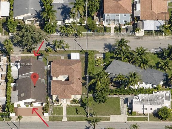 3rd image of 2232 SW 13th St