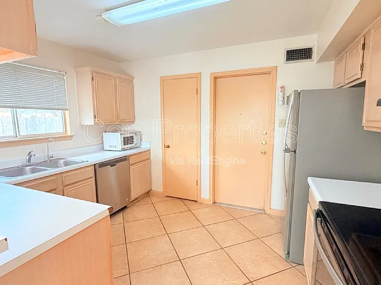 3632 Candleknoll Cir — Photo 11