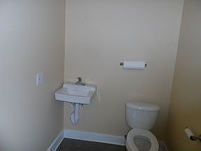 3rd image of 105 Regency Blvd Ste C
