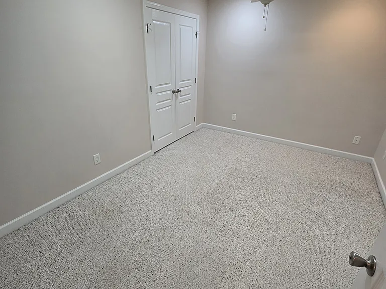 5005 Spellow Ln — Photo 33