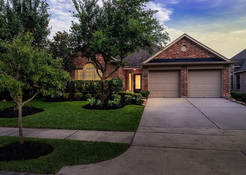 1st image of 14822 Whispy Green Ct