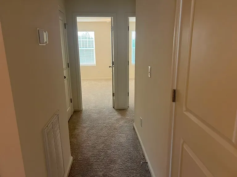 2213 Glen Crossing Dr — Photo 28