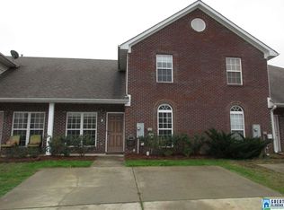 161 Waterford Lake Dr, Calera, AL 35040
