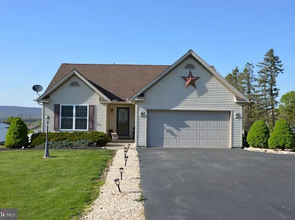 16 Twilight Ln, Catawissa, PA 17820