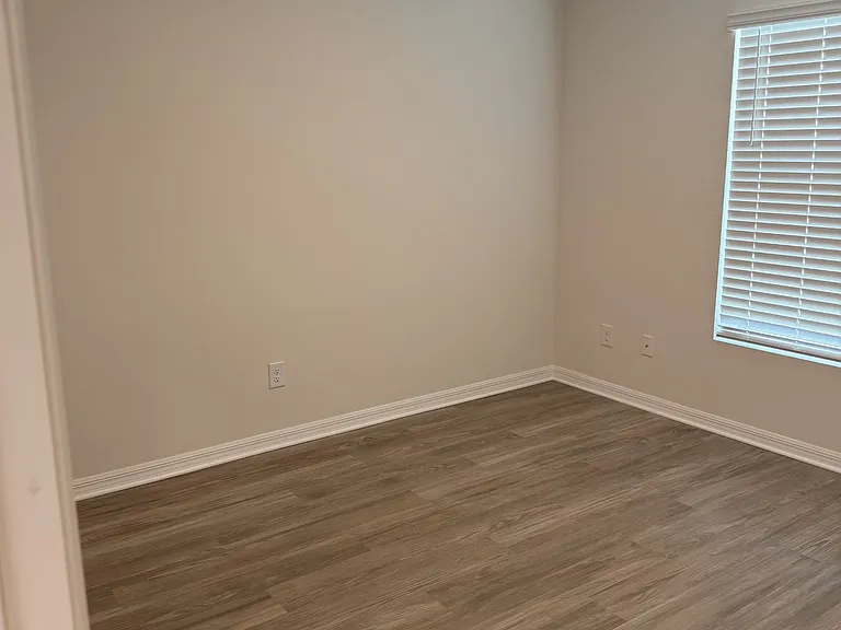 10109 Tramore Ave #10109 — Photo 6