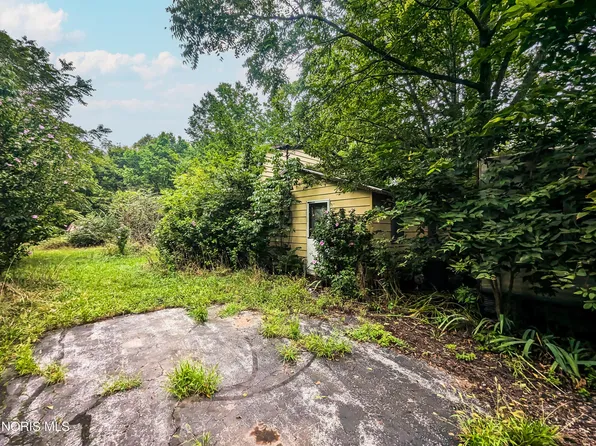 2042 County Road 32, Helena, OH 43435