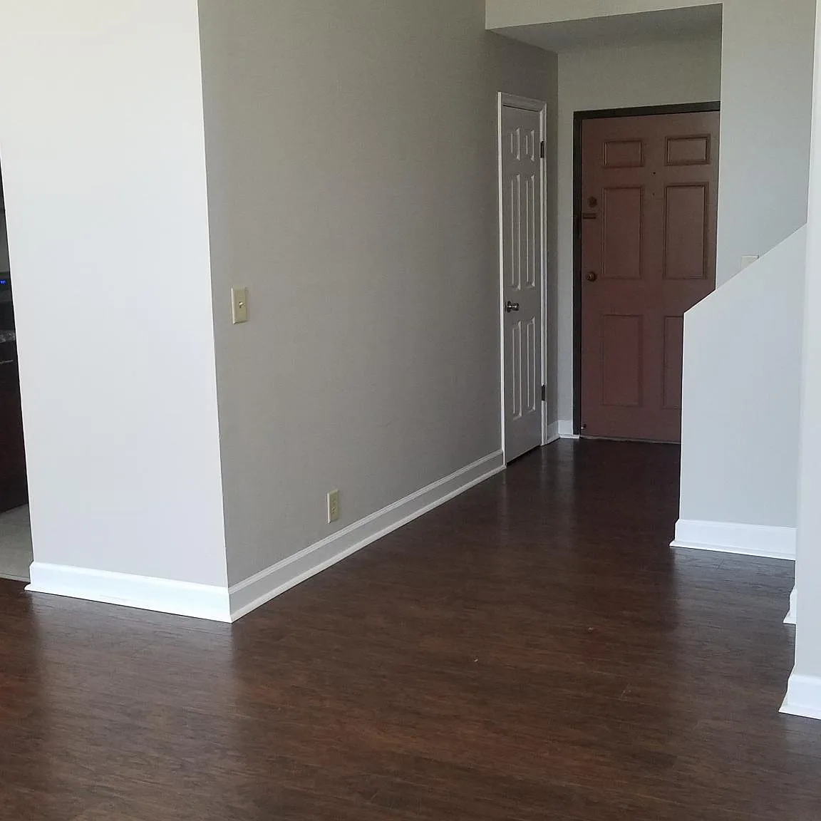 1 bed, 950 sqft, $1,150 — Photo 4