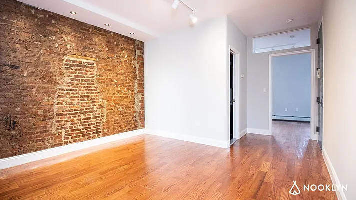 Rented by Nooklyn NYC LLC | media 19