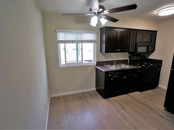 4th image of 2875 A St APT 24