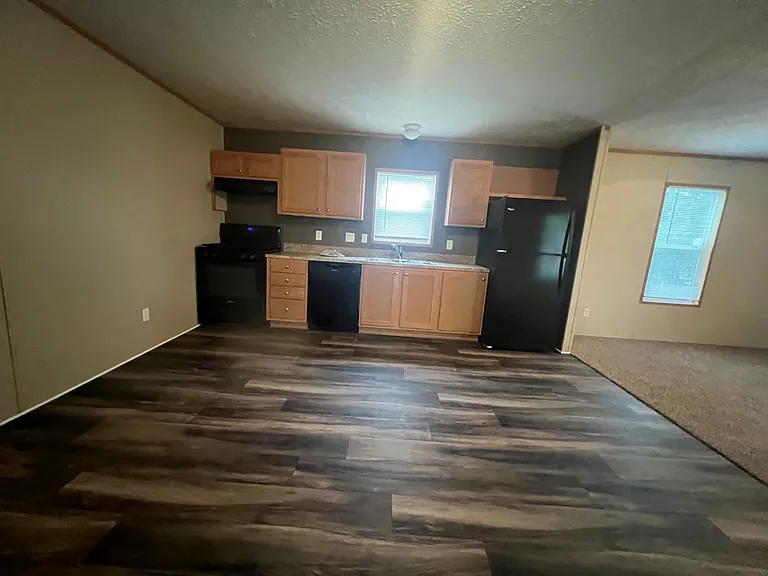 Kimberly Estates — Photo 37