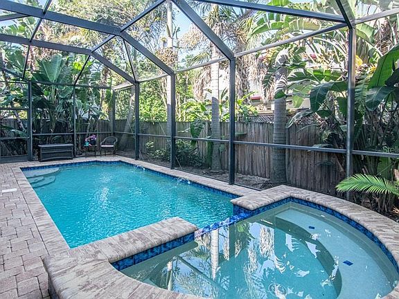 5th image of 3117 W Bay Villa Ave