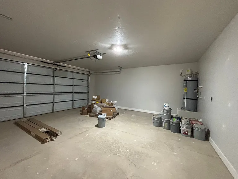 1085 S 4380 W — Photo 28