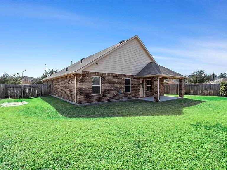 5210 Adria Hills Cir — Photo 34
