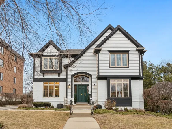 705 Oak St, Winnetka, IL 60093