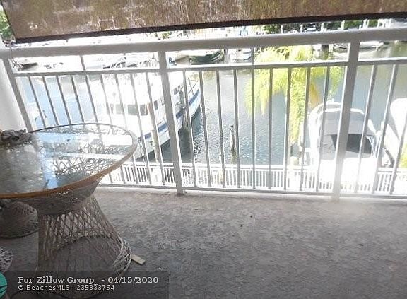 3rd image of 155 Isle Of Venice Dr APT 403