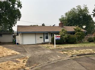 1040 Cannon Ct, Eugene, OR 97405