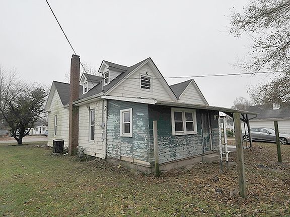3rd image of 18 N Myra St