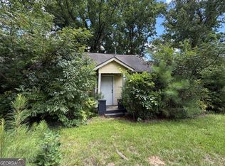 5905 Oakdale Rd SE, Mableton, GA 30126