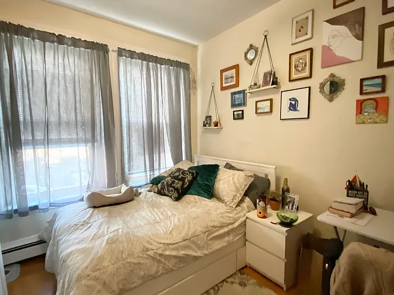 1526 Tremont St #3A — Photo 5