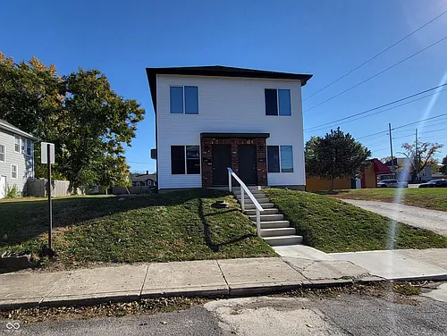 515 N Oxford St Photo 1