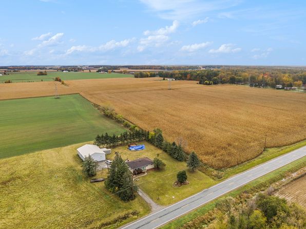 3735 S Portsmouth Rd, Bridgeport, MI 48722
