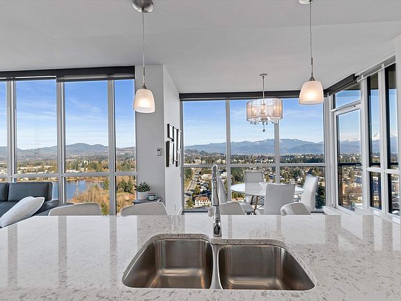 5th image of 2180 Gladwin Rd #2304