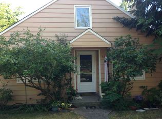 5526 39th Ave NE, Seattle, WA 98105