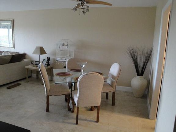 5th image of 3575 Broken Woods Dr #1002