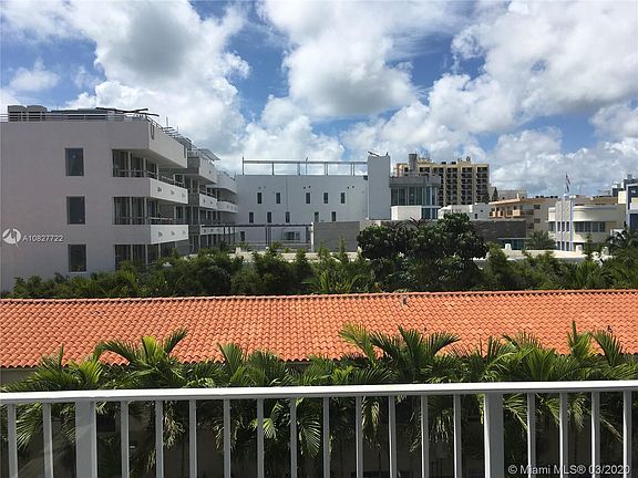 5th image of 1255 Collins Ave APT 401