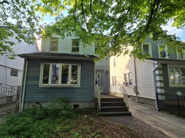 89-35 239th Street, Bellerose, NY 11426